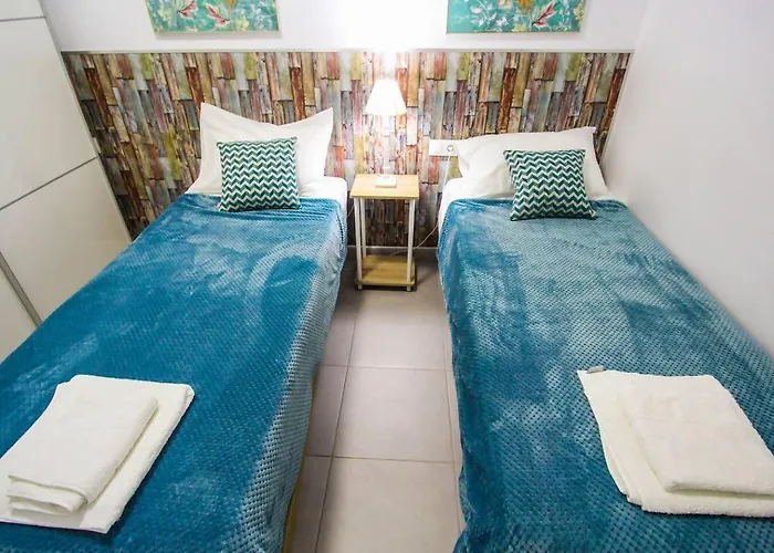 Sh Cruz. Moderno Apartmento Cerca Del Mercado. * קדיז