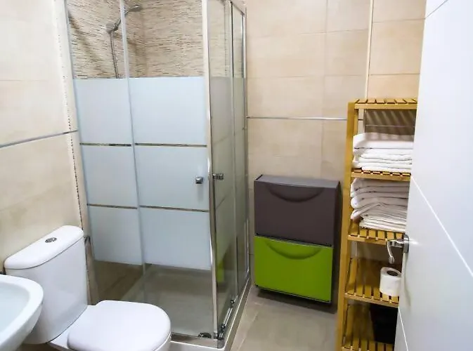 Sh Cruz. Moderno Apartmento Cerca Del Mercado. *